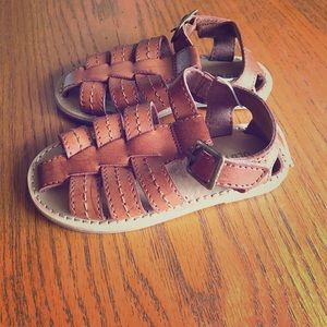 Old Navy Fisherman Sandals